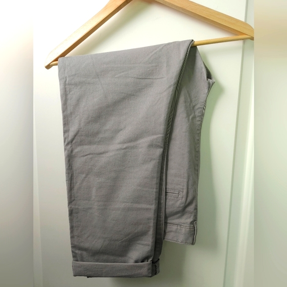 Gap Skinny Mini Grey Khaki's Size 14 - Picture 4 of 7